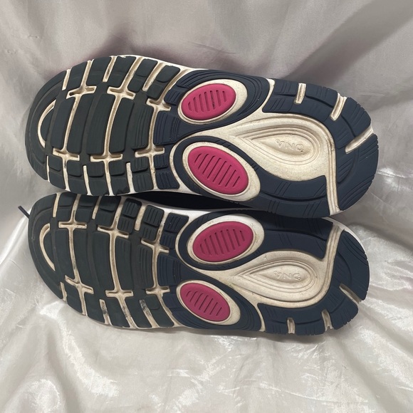 BROOKS DYAD 9 Shoes - Picture 10 of 10